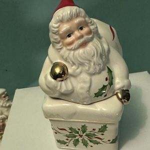 Lenox Santa salt and pepper shaker